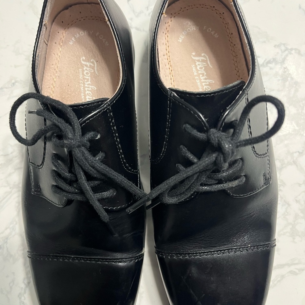 Florsheim Black Leather Lace-Up Dress Oxfords